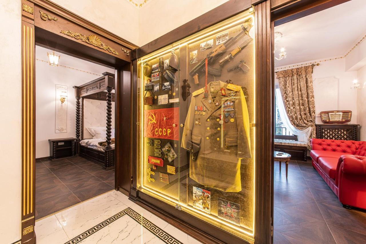 Private Museum Apartment With Antique Decor Bukurešť Exteriér fotografie